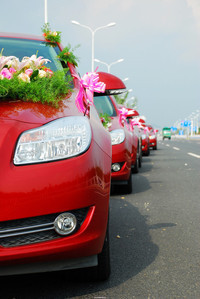 常州紅君威專業(yè)婚慶車隊(duì)紅色進(jìn)行曲完美演繹-化龍巷觸屏版