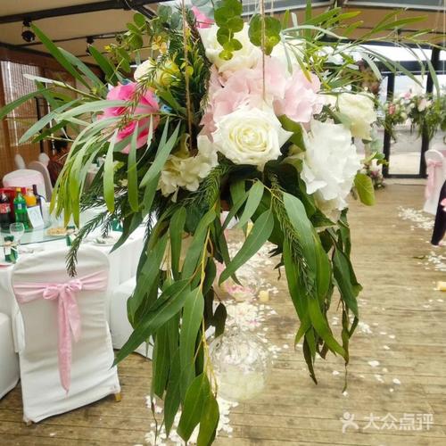 尼克婚禮工廠 一站式婚慶服務(wù)，讓愛(ài)綻放獨(dú)特光彩